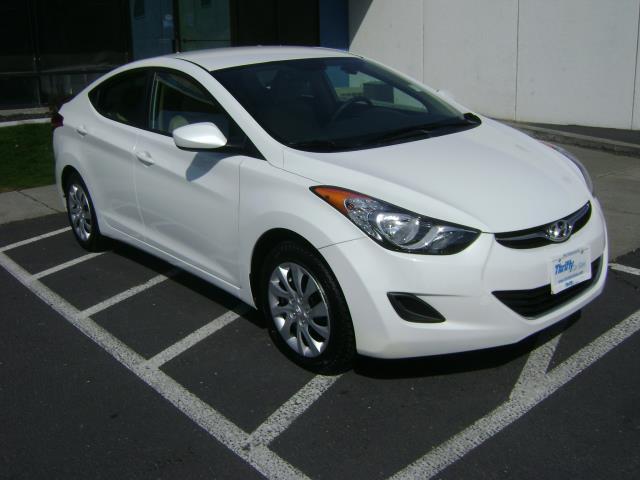 Hyundai Elantra 2011 photo 2