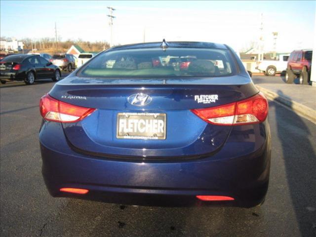 Hyundai Elantra 2011 photo 4