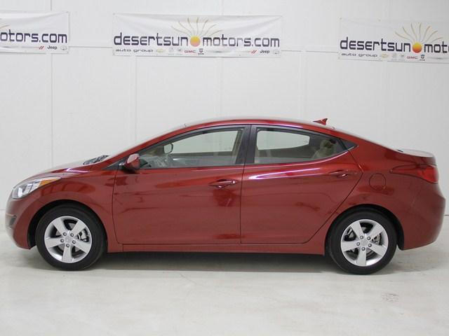 Hyundai Elantra 2011 photo 3