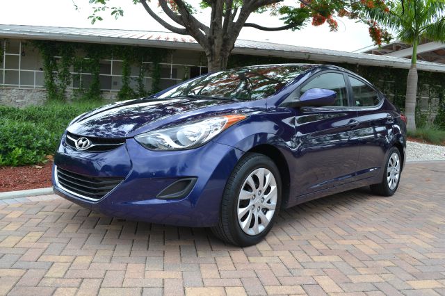 Hyundai Elantra 2011 photo 31