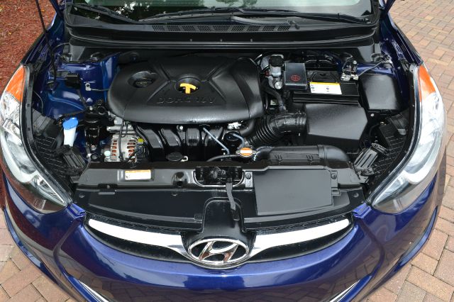 Hyundai Elantra 2011 photo 5