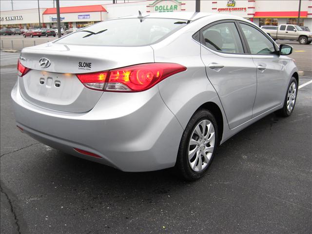 Hyundai Elantra 2011 photo 3