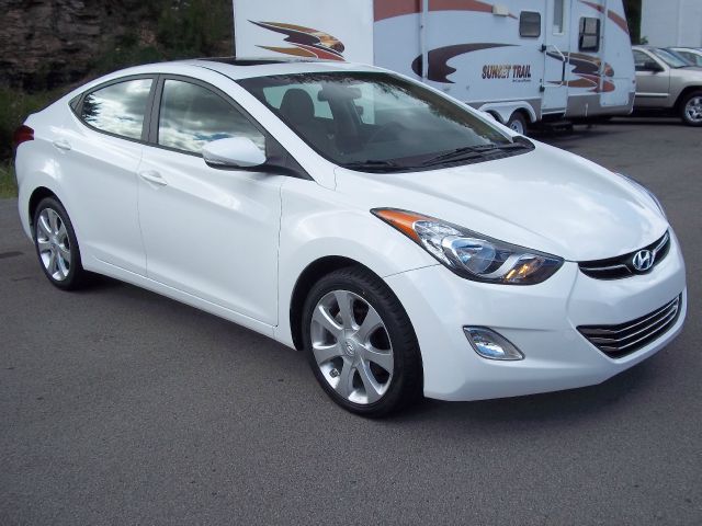 Hyundai Elantra 2011 photo 2