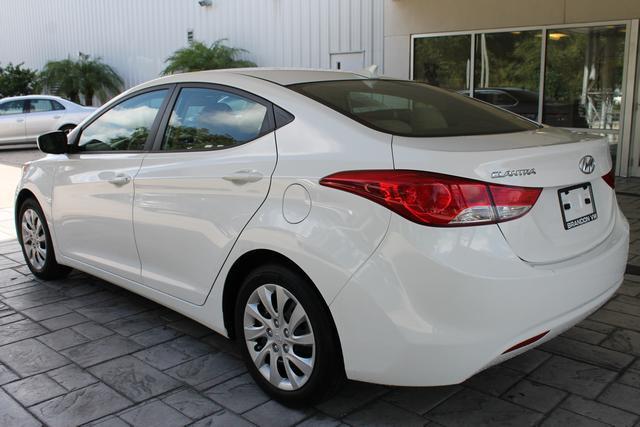 Hyundai Elantra FWD 4dr Sport Sedan