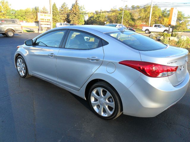 Hyundai Elantra 2012 photo 3