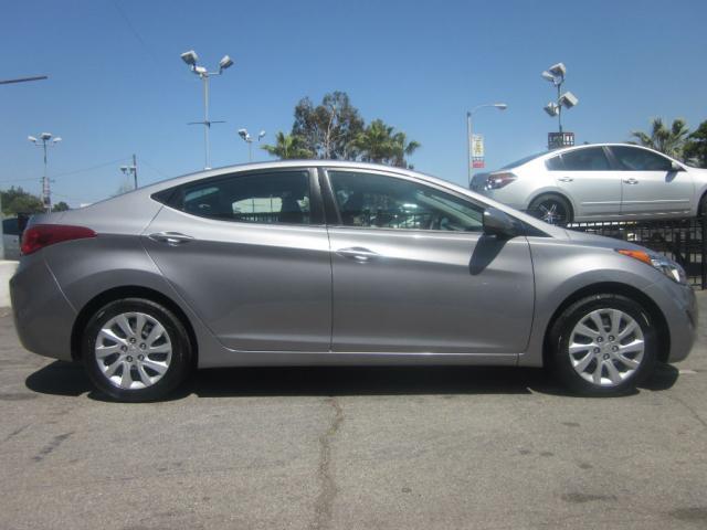 Hyundai Elantra 2012 photo 31