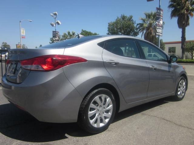 Hyundai Elantra 2012 photo 8