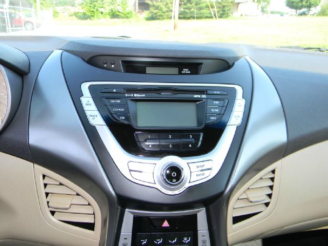 Hyundai Elantra 2012 photo 5