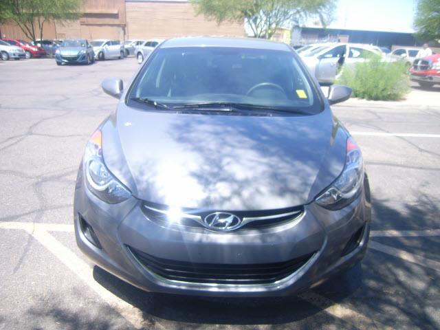 Hyundai Elantra 2012 photo 4