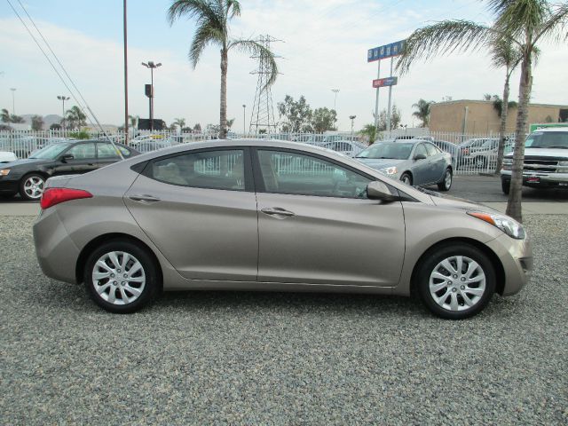 Hyundai Elantra 2012 photo 3