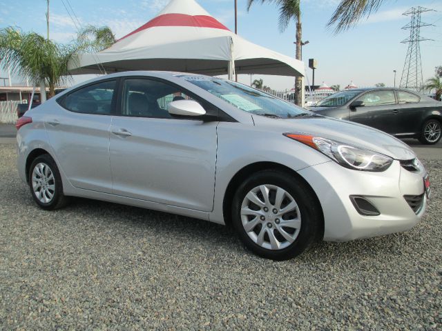 Hyundai Elantra 2012 photo 3