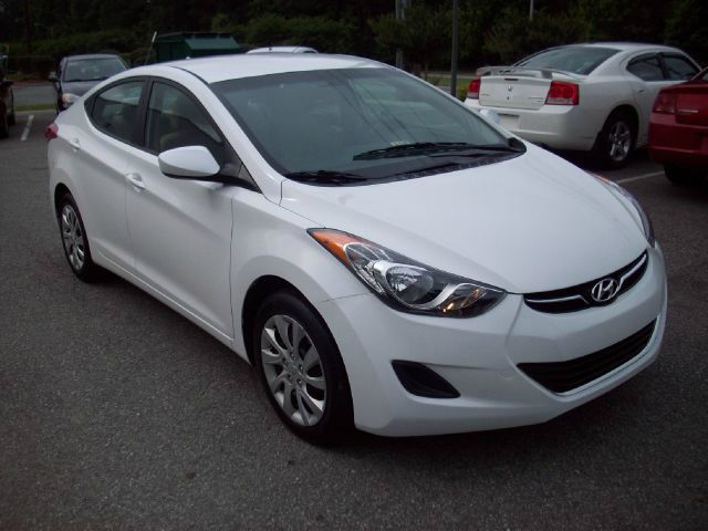 Hyundai Elantra 2012 photo 1