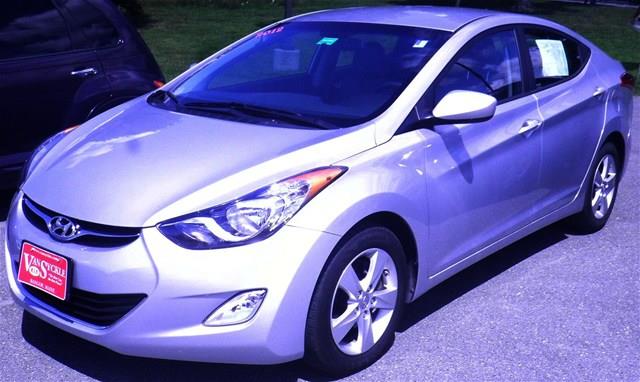 Hyundai Elantra 2012 photo 4