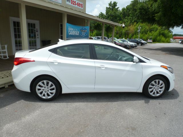 Hyundai Elantra 2012 photo 16