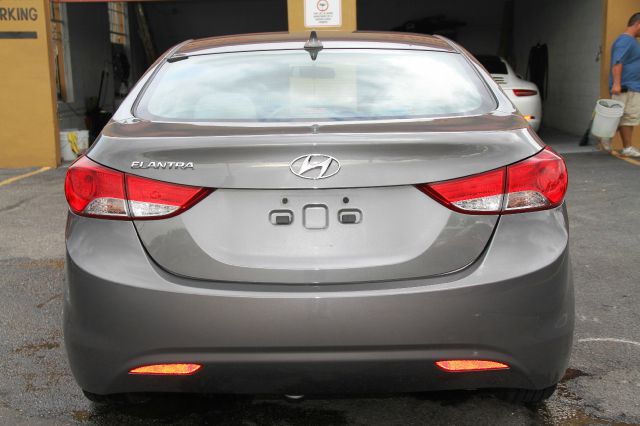 Hyundai Elantra 4WD 4dr V6 SR5 Sport Sedan