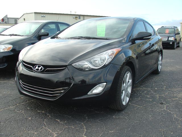 Hyundai Elantra 2013 photo 2