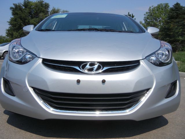 Hyundai Elantra 2013 photo 4