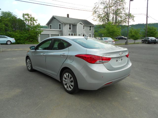 Hyundai Elantra 2013 photo 4