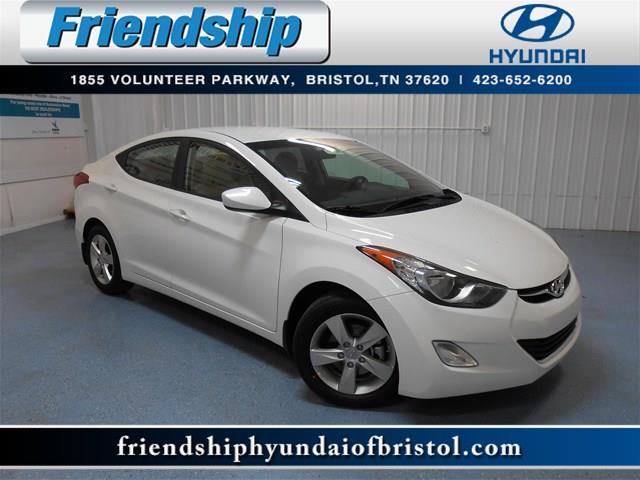 Hyundai Elantra 2013 photo 2