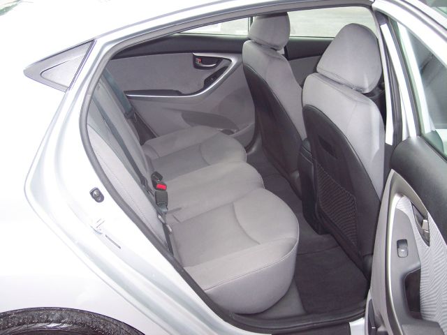 Hyundai Elantra 2013 photo 5