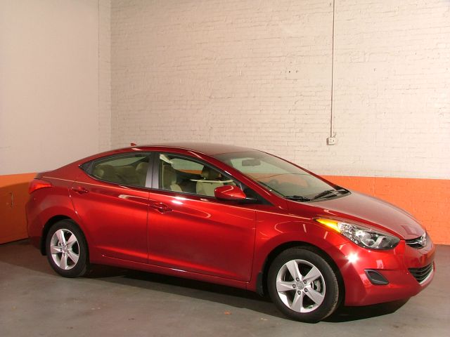 Hyundai Elantra 2013 photo 4