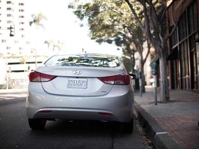 Hyundai Elantra 2013 photo 6