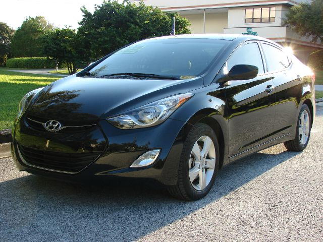 Hyundai Elantra FWD 4dr Sport Sedan