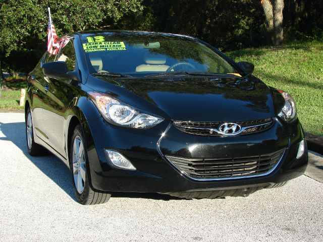 Hyundai Elantra 2013 photo 2