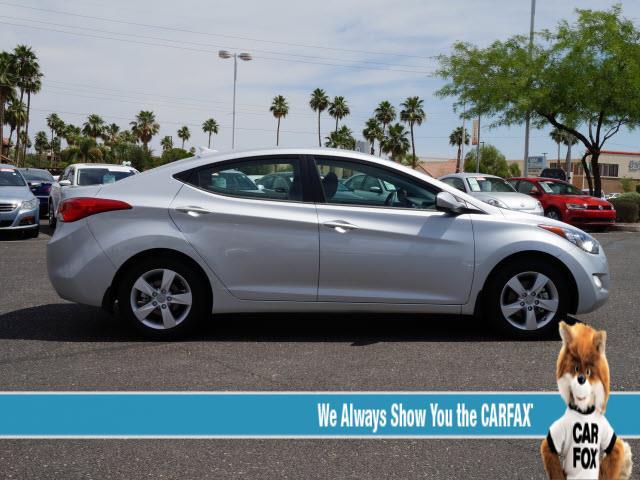 Hyundai Elantra 2013 photo 0