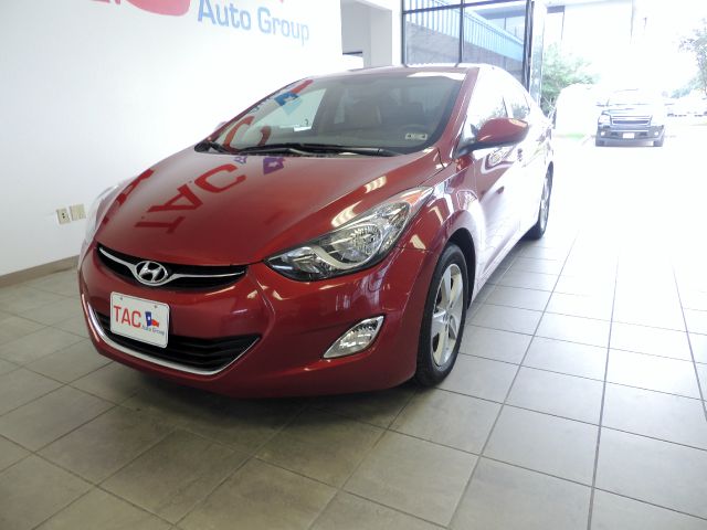 Hyundai Elantra 2013 photo 3