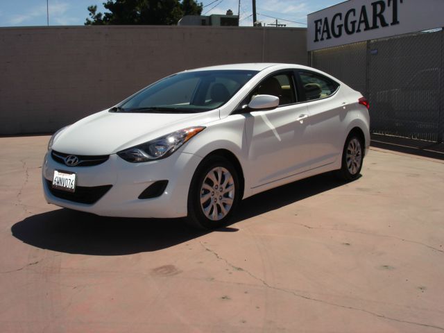 Hyundai Elantra 2013 photo 2