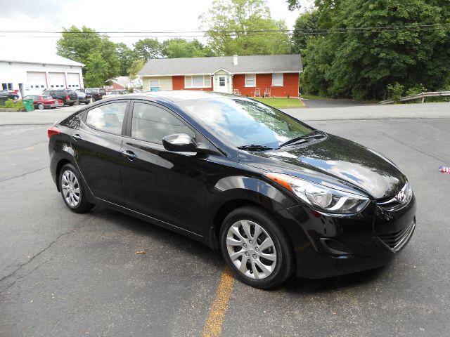 Hyundai Elantra 2013 photo 16