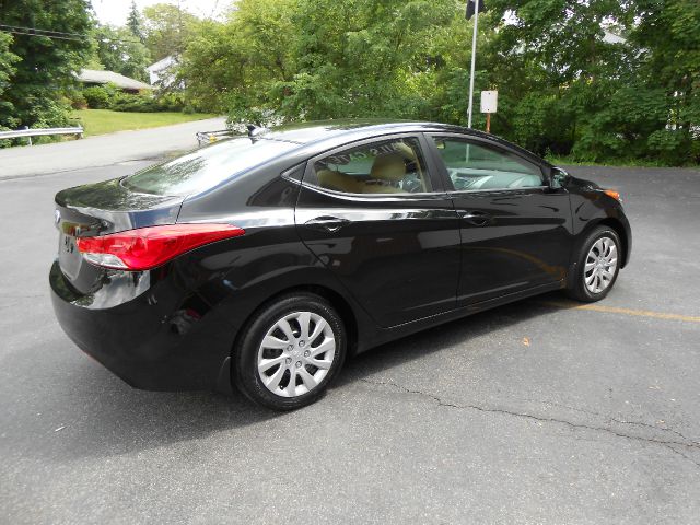 Hyundai Elantra 2013 photo 6