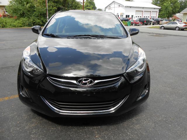 Hyundai Elantra 2013 photo 8