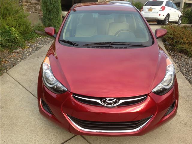 Hyundai Elantra 2013 photo 2