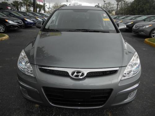 Hyundai Elantra Touring 2010 photo 2