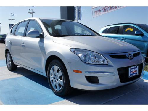 Hyundai Elantra Touring 2010 photo 1