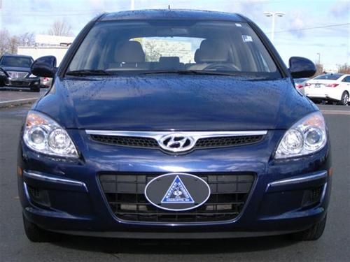 Hyundai Elantra Touring 2011 photo 0