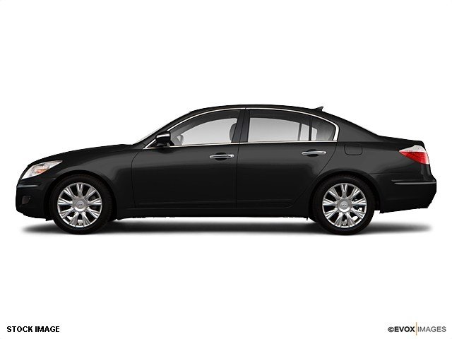 Hyundai Genesis 2010 photo 3