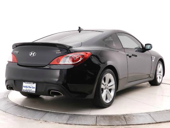 Hyundai Genesis Coupe 2010 photo 3