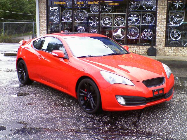 Hyundai Genesis Coupe 2010 photo 1