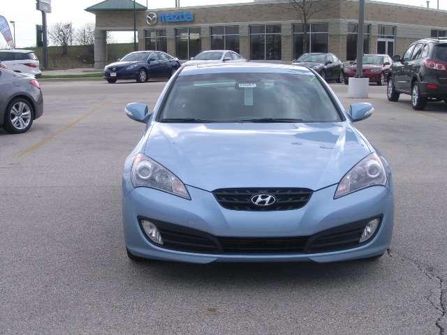 Hyundai Genesis Coupe 2011 photo 1