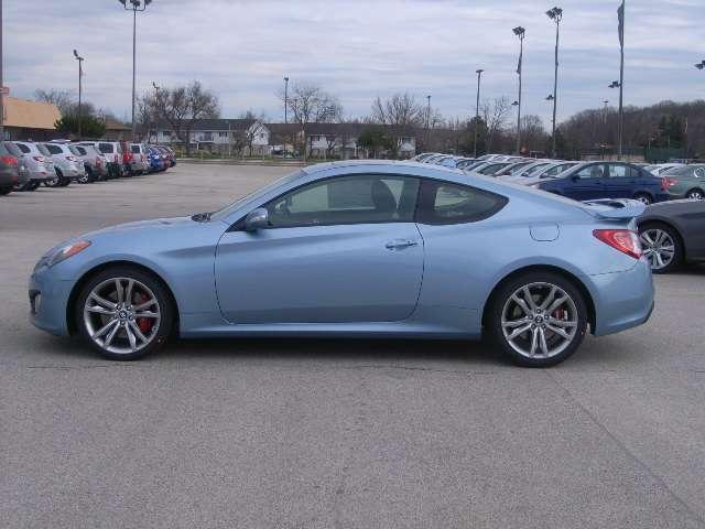 Hyundai Genesis Coupe 2011 photo 3