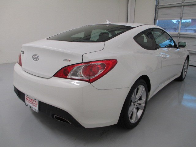 Hyundai Genesis Coupe 2011 photo 4