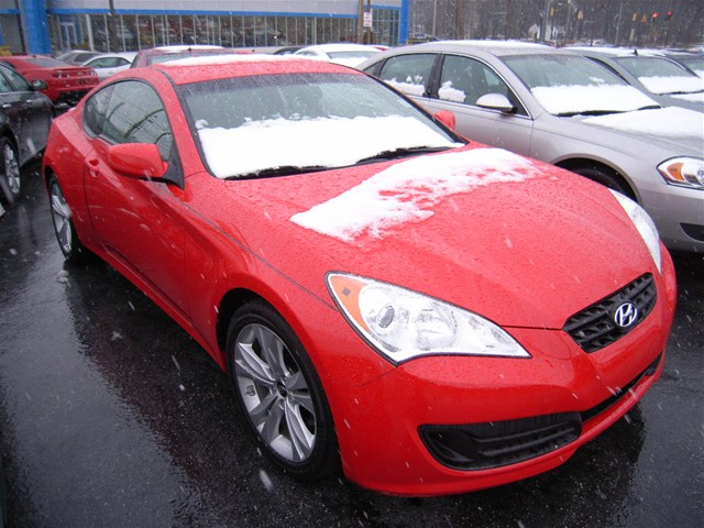 Hyundai Genesis Coupe 2011 photo 3