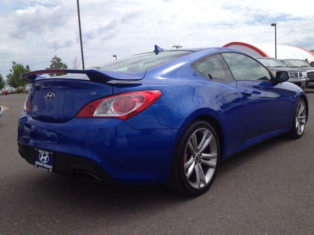 Hyundai Genesis Coupe 2011 photo 4