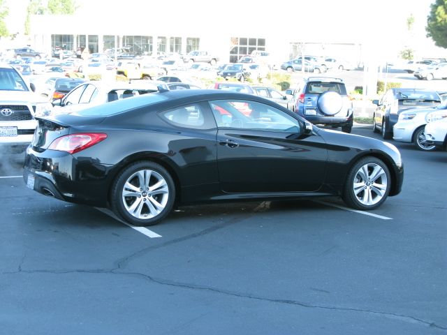 Hyundai Genesis Coupe 2011 photo 1