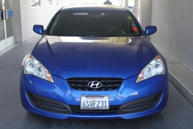 Hyundai Genesis Coupe 2011 photo 3