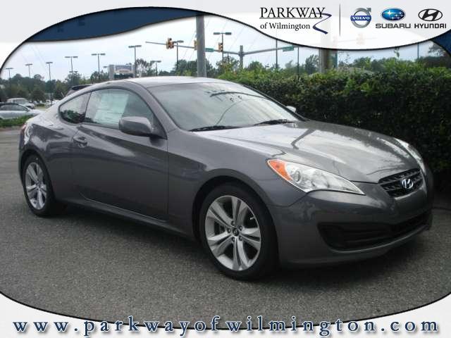 Hyundai Genesis Coupe Wagon SE Coupe