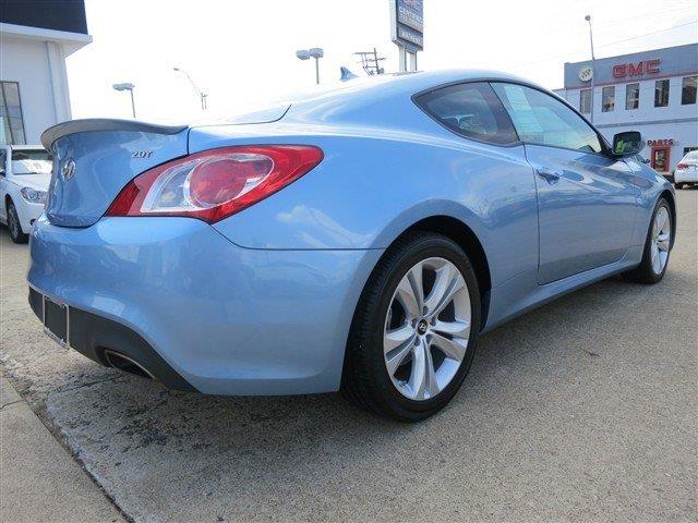 Hyundai Genesis Coupe 2012 photo 15